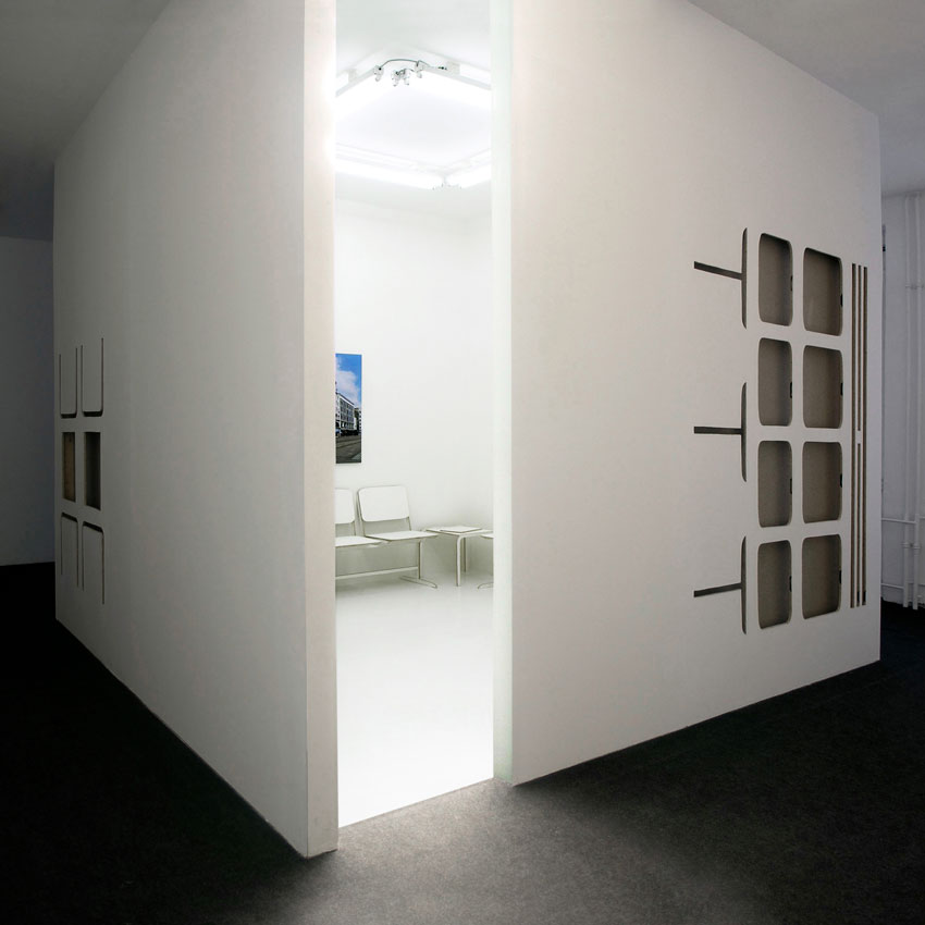 waiting room Gregor Graf