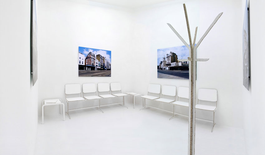 waiting room Gregor Graf