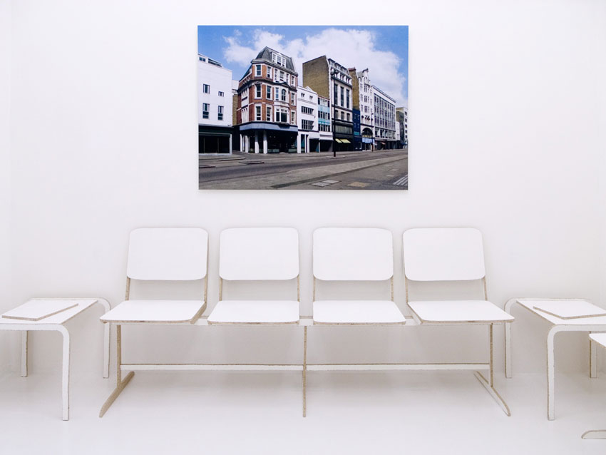 waiting room Gregor Graf